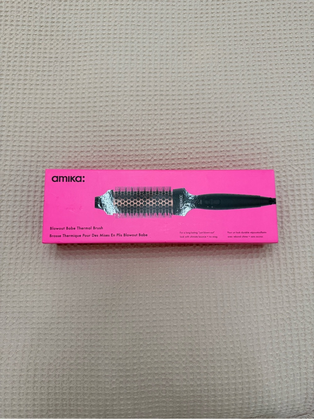 Amika Blowout Babe Thermal Round Brush